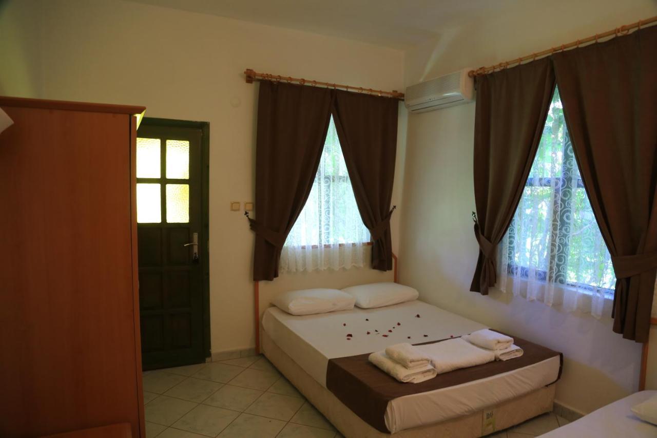 Tunays Pansiyon Bed and Breakfast Çıralı Værelse billede