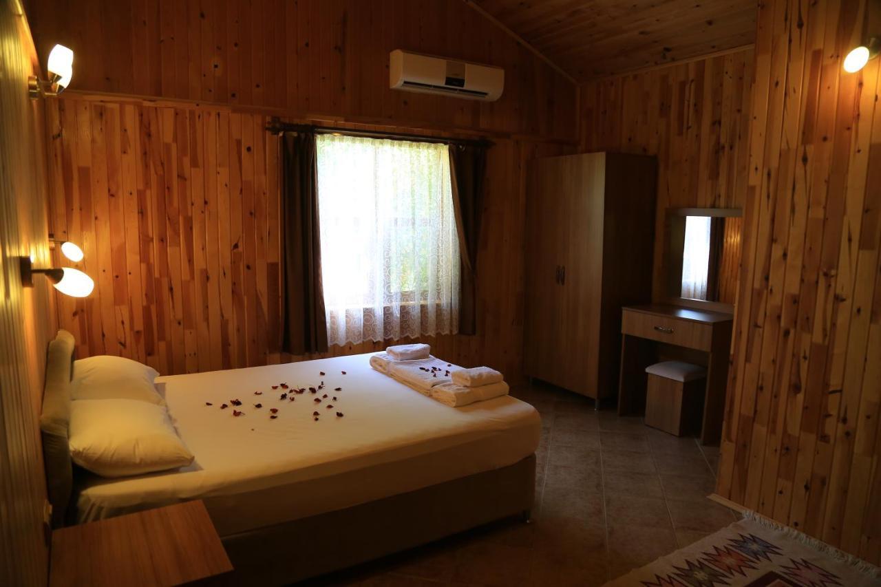 Tunays Pansiyon Bed and Breakfast Çıralı Værelse billede