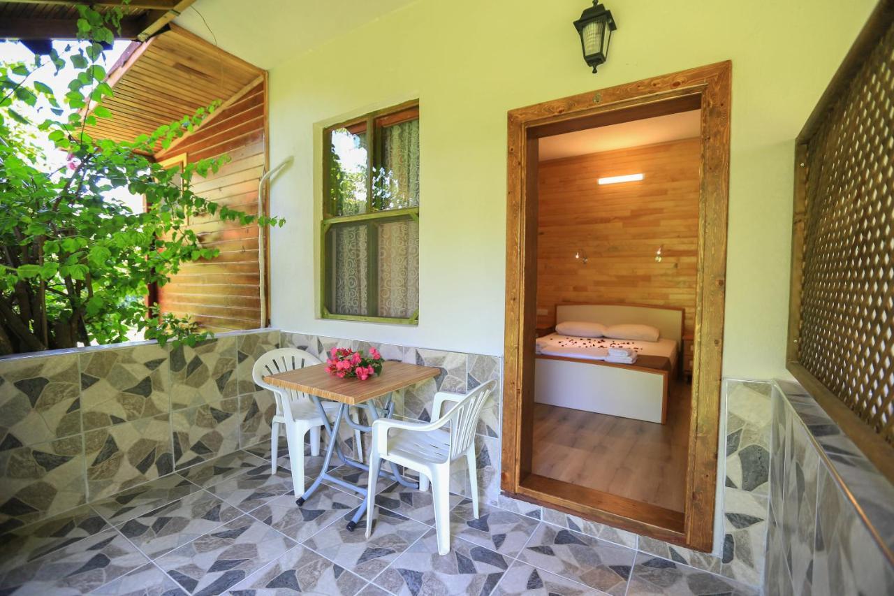 Tunays Pansiyon Bed and Breakfast Çıralı Eksteriør billede