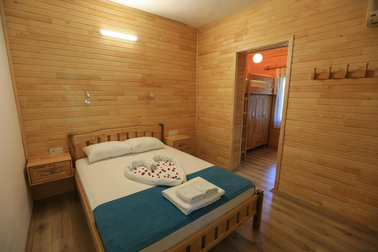 Tunays Pansiyon Bed and Breakfast Çıralı Eksteriør billede